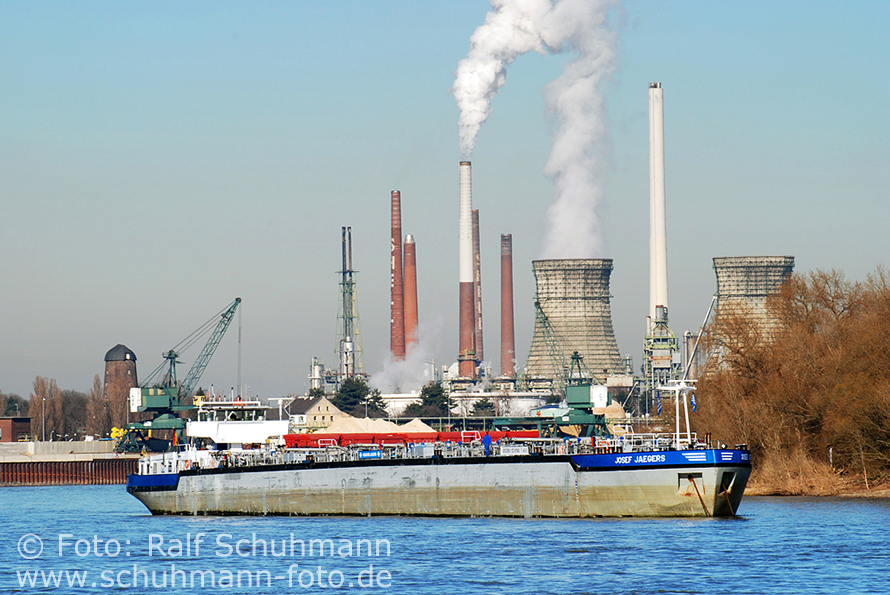 Stromlagen, Blick von Wesseling nach Köln-Godorf