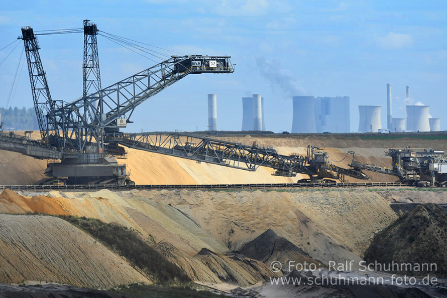 Tagebau Garzweiler, Aussichtspunkt bei Hochneukirch (an der A46)